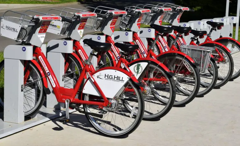 bicicletas para alquilar forman parte del servicio de transporte de la administración pública